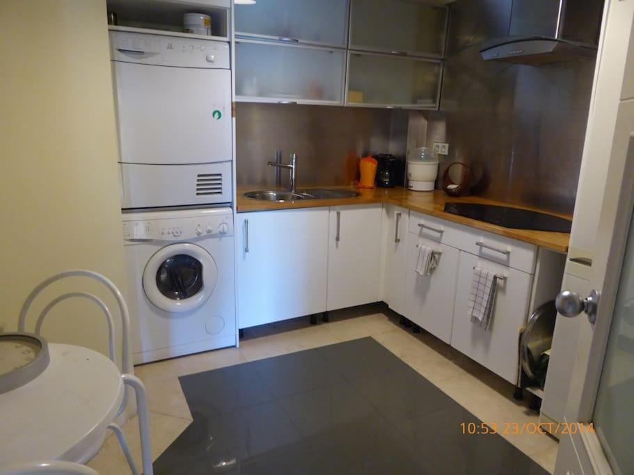Madrid City Modern Apartment In Villa, Free Wifi Arroyomolinos Exterior photo