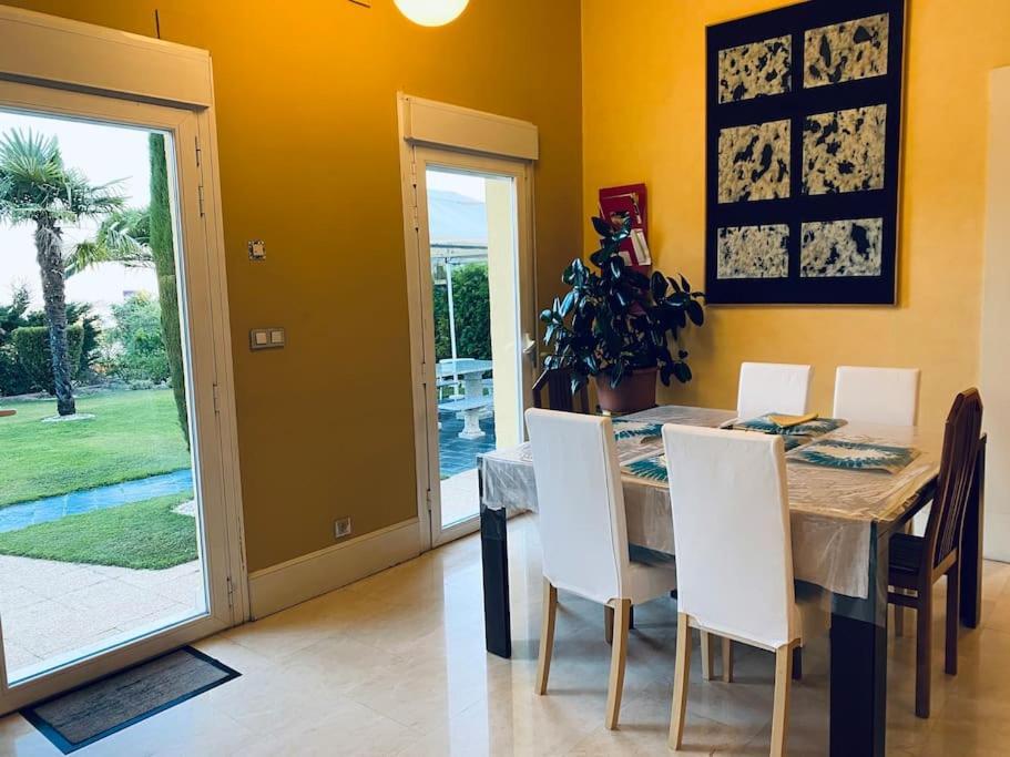 Madrid City Modern Apartment In Villa, Free Wifi Arroyomolinos Exterior photo